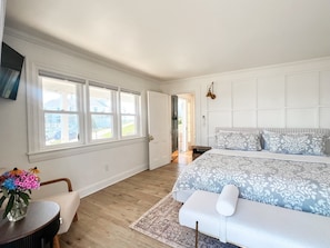 Rom – comfort, 1 kingsize-seng, balkong, havneutsikt | Sengetøy i egyptisk bomull og sengetøy av topp kvalitet