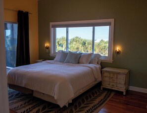 3 bedrooms, desk, free WiFi, bed sheets - The Starfish, The Starfish (Englewood)