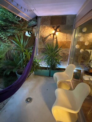 Terrace/patio - Casa de Diseño con Piscina Privada y Jardín (Las Rozas de Madrid)