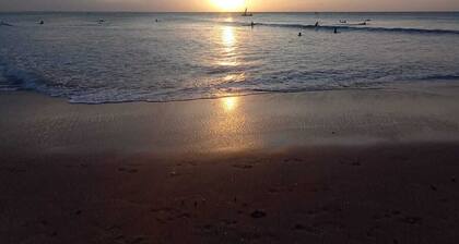 Private suites for families and friends in the center of Jeri