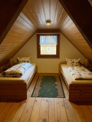 2 bedrooms, free WiFi, bed sheets - Apartment 'Obertalblick' with Shared Terrace, Shared Garden and Wi-Fi (Eisenbach)