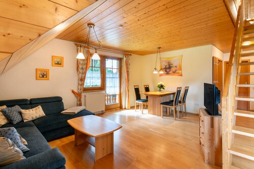 Ferienwohnung 'Hofblick' mit Gemeinschaftsgarten, Balkon und Naturblick, Urlaub auf dem Bauernhof