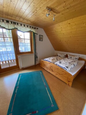 2 bedrooms, free WiFi, bed sheets