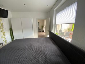 2 quartos, ferros/tábuas de passar roupa, Wi-Fi de cortesia