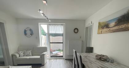 Apartment "Auf dem Hohm" with Sauna and Private Fenced Terrace