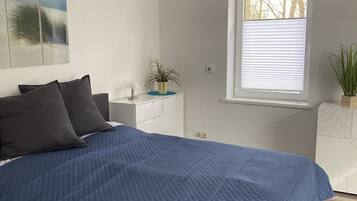 2 dormitoris, planxa i posts de planxar, wifi gratuïta i roba de llit