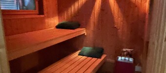 Apartment 'Wohnung 2' with Private Terrace and Wi-Fi