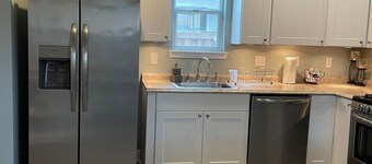 Cozy and Private1-bedroom guesthouse in Metairie with WiFi  and other amenities