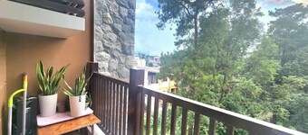 1 Bed Flat - Pool - Parking - Wifi