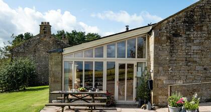 Riverside Cottage at Grindon Farm