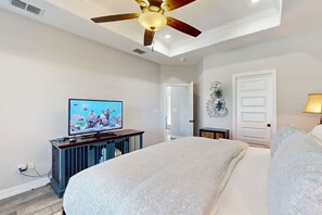3 bedrooms, iron/ironing board, Internet, bed sheets