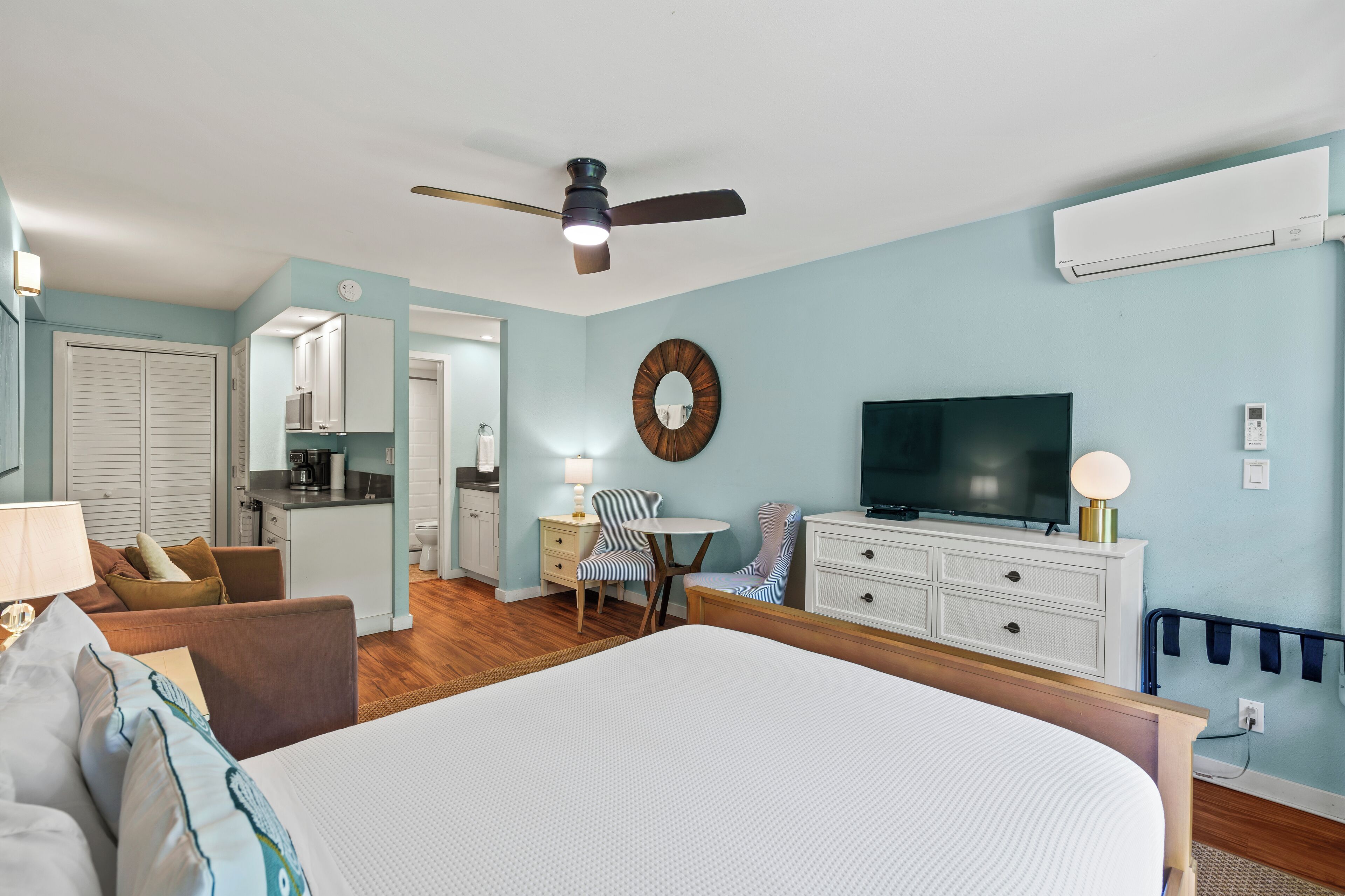 1 bedroom, iron/ironing board, WiFi, bed sheets