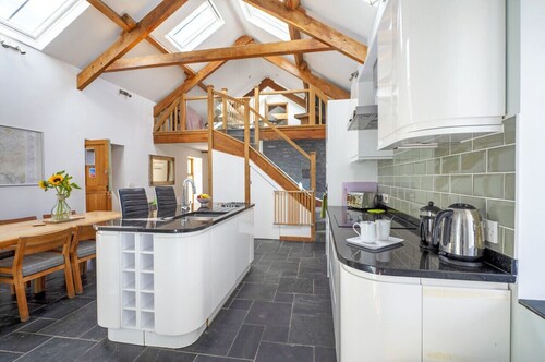 Tywi Barn - 3 Bedroom