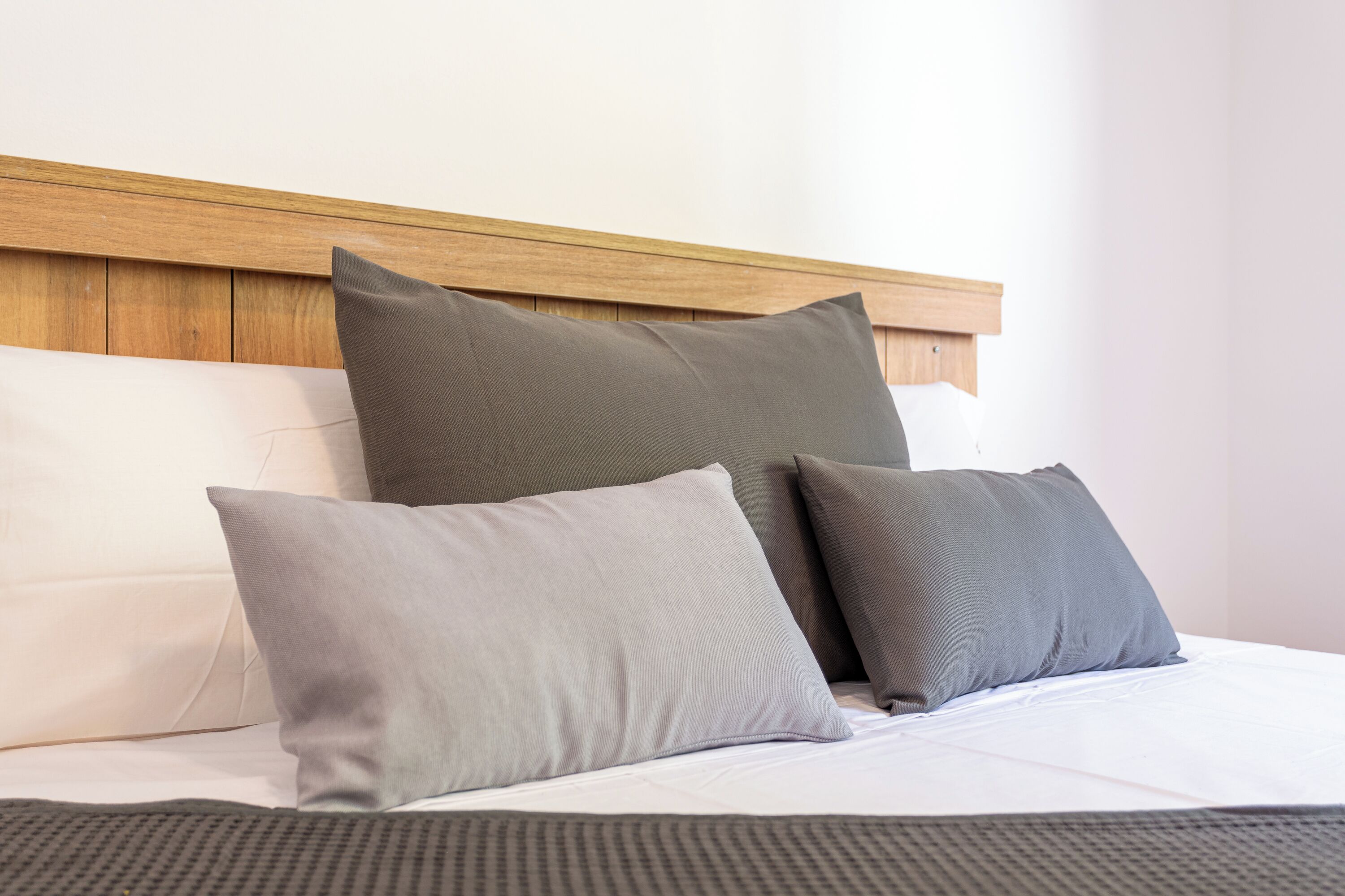 3 slaapkamers, een strijkplank/strijkijzer, gratis wifi, beddengoed