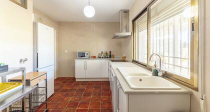 Country House 'Los Pilares' with Mountain View, Private Pool and Air Conditioning
