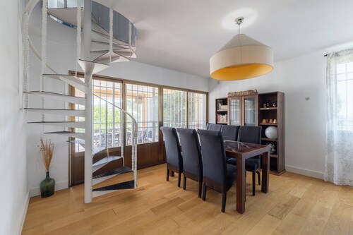 Country House 'Los Pilares' with Mountain View, Private Pool and Air Conditioning