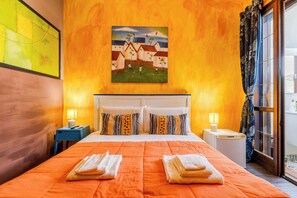 1 dormitori, wifi gratuïta i roba de llit
