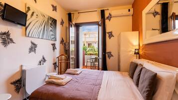 1 bedroom, free WiFi, bed sheets