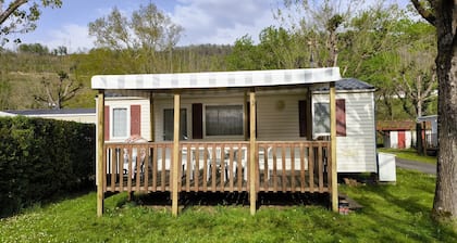Mobilheim 'Mobile-home Camping De La Truite' mit Bergblick, privater Terrasse und Wi-Fi