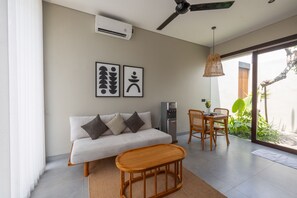 Villa, 1 Bedroom, Pool View | Living room | 50-inch flat-screen TV with digital channels - Cinta Ubud Romantic Villas (Ubud)