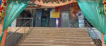 Raj Mahal Rooms & Banquet Hall