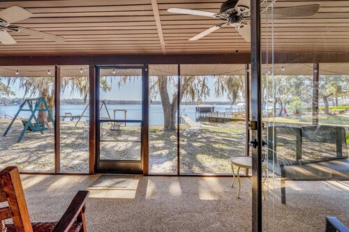 Lake Winnott Home w/ Boat Ramp & Dock