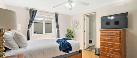 3 bedrooms, WiFi, bed sheets