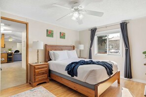 3 bedrooms, WiFi, bed sheets