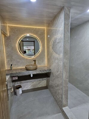 Dusche, Haartrockner