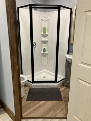 Chambre Double, salle de bains attenante ( The Captains Deck) | Salle de bain