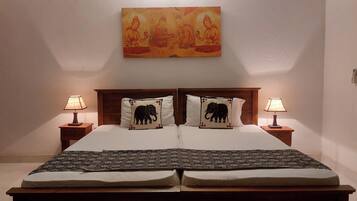 Superior Double or Twin Room, Balcony, Mountain View | Soundproofing, free WiFi