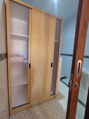 Biệt thự cơ bản, ban công, quang cảnh công viên | Phòng tắm