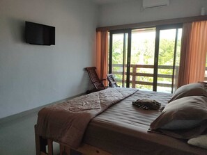 Vila Basic, balkon, pemandangan taman | 3 kamar tidur dan Wi-Fi gratis