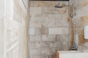 Deluxe Villa, 3 Bedrooms, Pool View | Bathroom | Shower, soap, shampoo