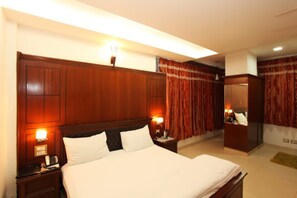 View from room - Goroomgo Shanta Inn Lucknow (Lucknow)