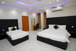 Deluxe-Dreibettzimmer, Stadtblick