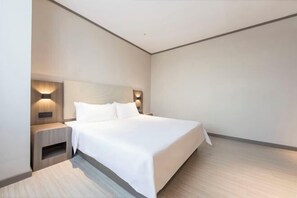 Room - HanTing Hotel (Zhengzhou Yinping Road Dongqing Street Subway Station) (Zhengzhou)