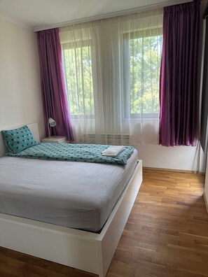 3 Schlafzimmer, Bügeleisen/Bügelbrett, WLAN, Bettwäsche