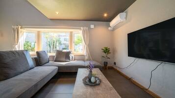 Televisión de pantalla plana