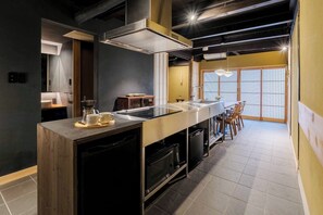 Traditional House, 2 Bedrooms, Kitchen, Garden View | Private kitchen | Mini-fridge, microwave, stovetop, electric kettle - Izuki Machiya House (Kyoto)