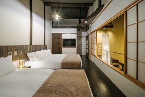 Traditional House, 2 Bedrooms, Kitchen, Garden View | 2 bedrooms, in-room safe, individually decorated, individually furnished - Izuki Machiya House (Kyoto)