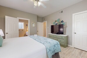 3 bedrooms, free WiFi, bed sheets