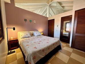 3 bedrooms, iron/ironing board, free WiFi - VIP Blue Bay Beach Villa 5 (Sint Michiel)