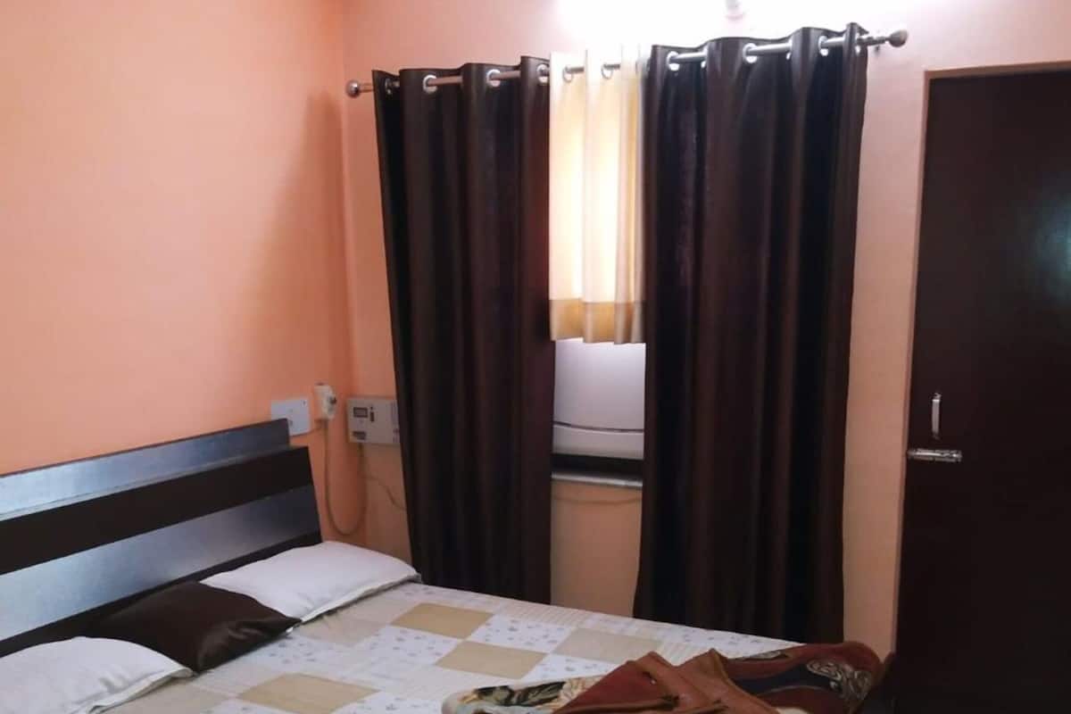 Standard Double Room, City View