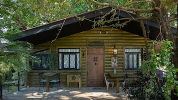 Rumah | 4 kamar tidur