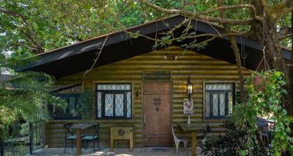 Quinta Pavo Real Complex by Acomodo