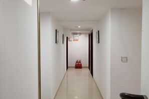 Ảnh chưa phân loại, 3 trong số 18 ảnh, nút