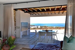 Superior Villa | Terrace/patio