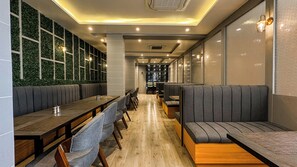 Restaurant - The Orbit Regency (Gangtok)