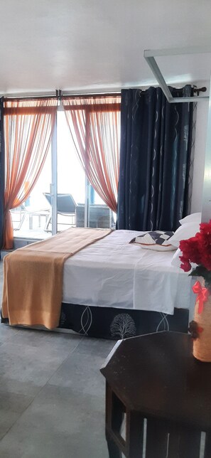 Apartment, Meerblick | 2 Schlafzimmer, kostenloses WLAN